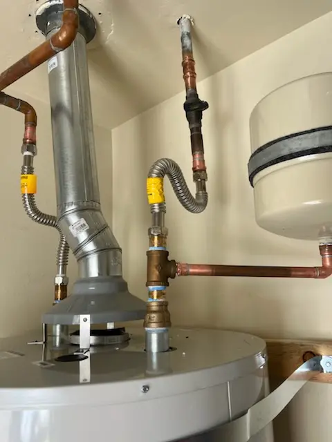Water heater installation and plumbing repair in Rio Grande City